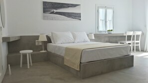 Classic Double Room, Terrace | Premium bedding, in-room safe, individually decorated