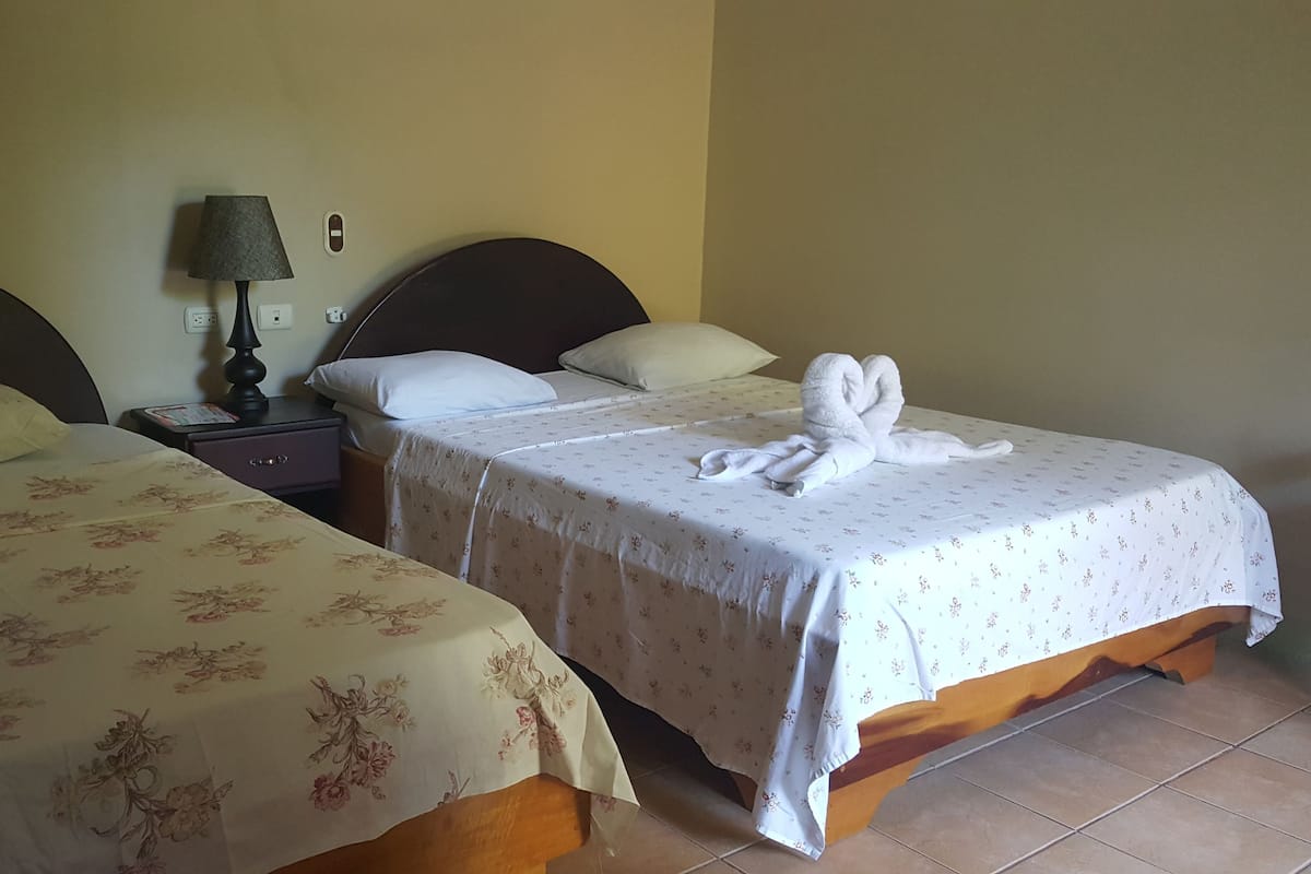 Chambre Triple | Draps fournis