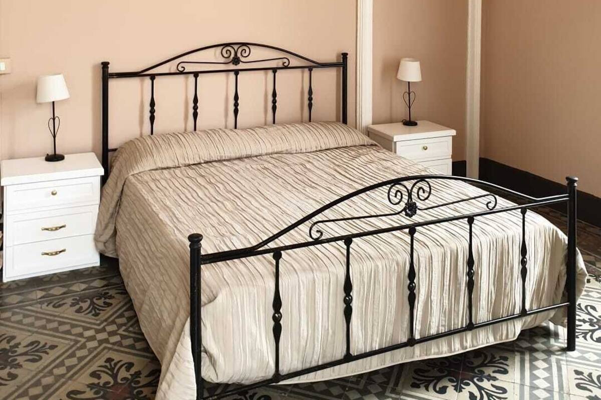 Premium bedding, minibar, in-room safe, blackout drapes