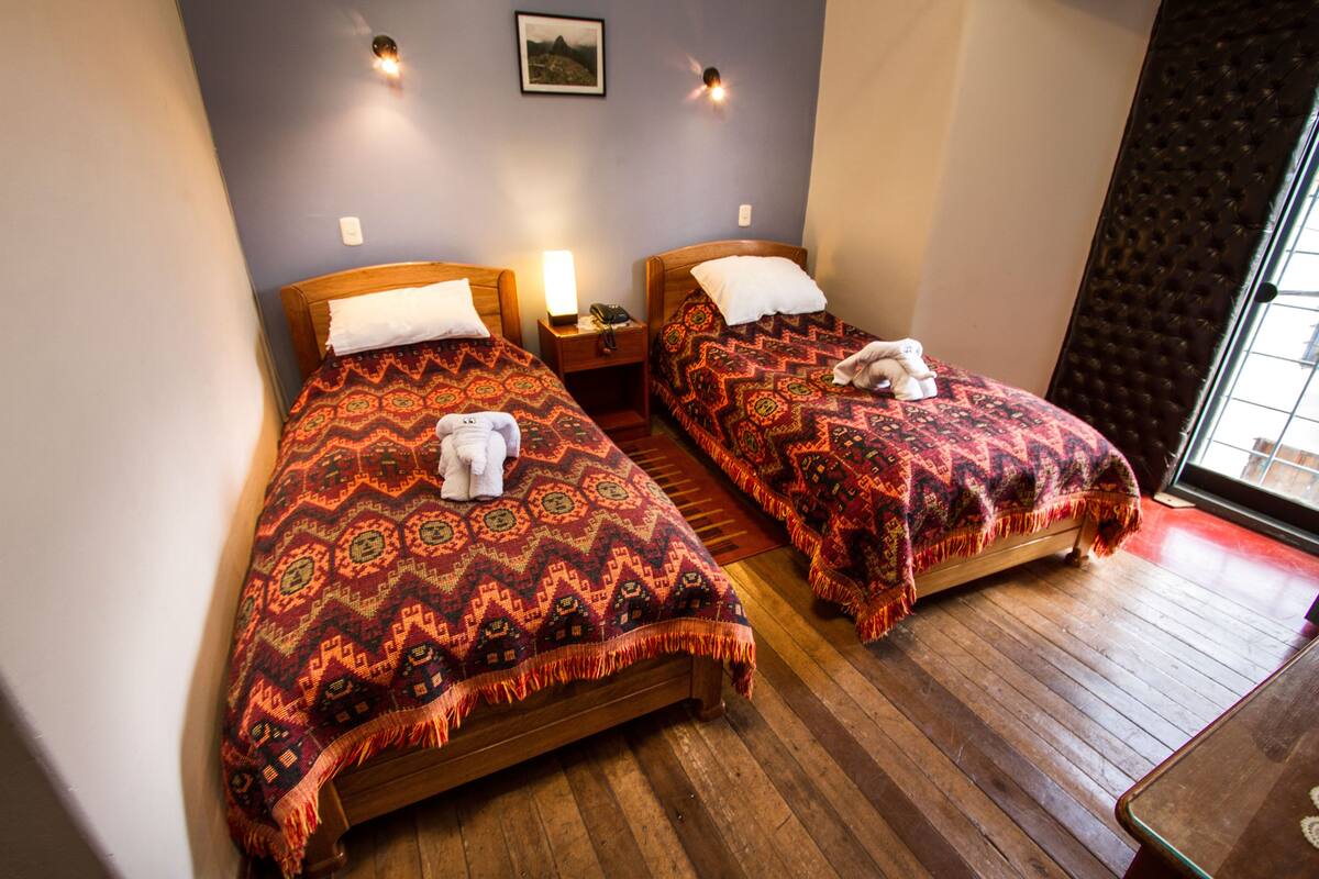 In-room safe, free WiFi
