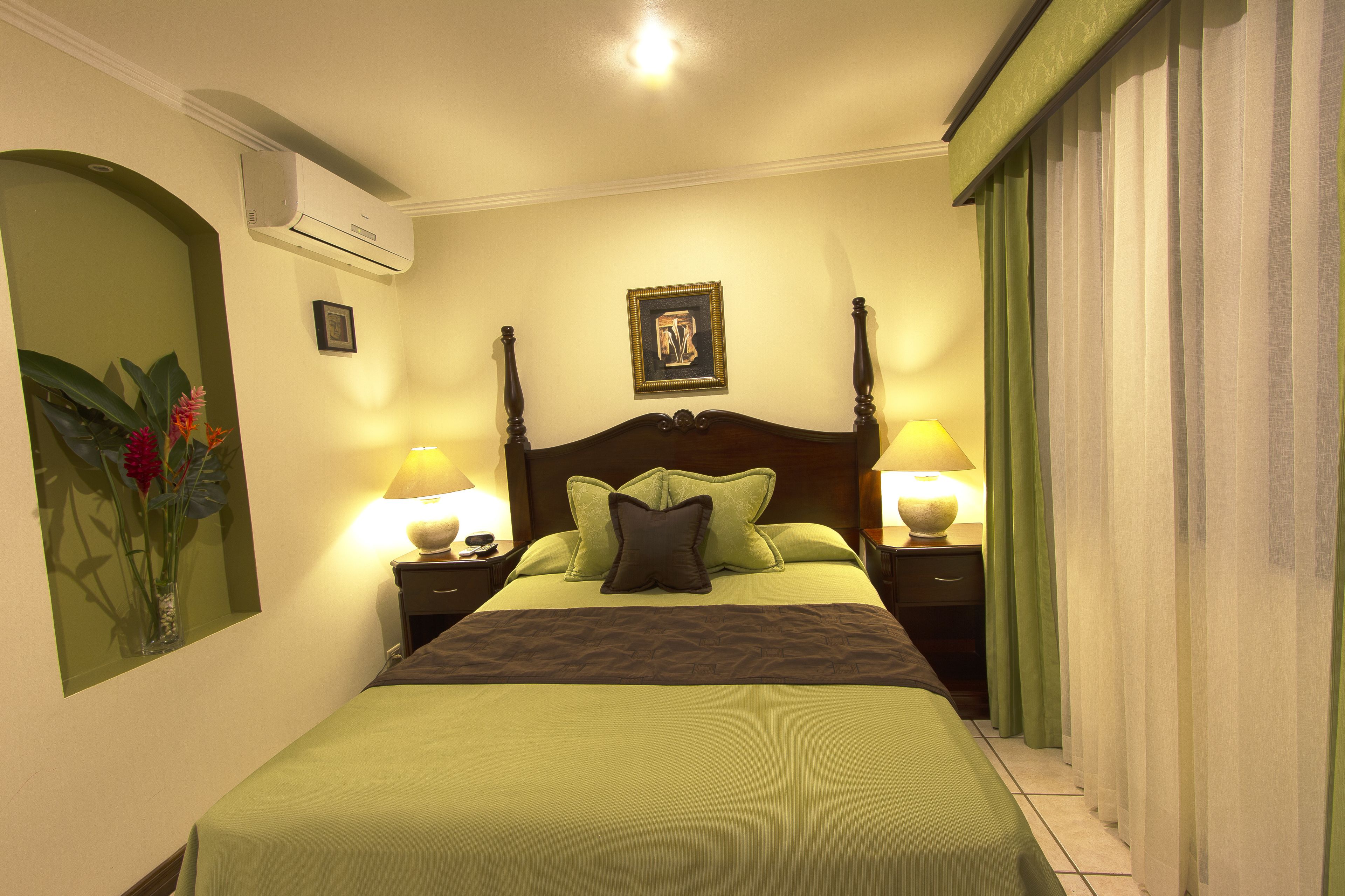 premium bedding, down duvets, select comfort beds, desk