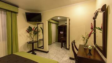 Standard Triple Room, Pool View