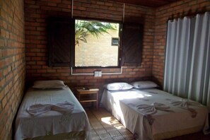 Desk, iron/ironing board, free WiFi, wheelchair access