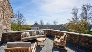 Apartment, Sauna (Castellum Penthouse Burgundian) | Terrace/patio
