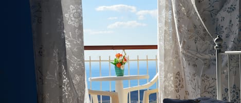 Panorama kamer, 1 tweepersoonsbed, balkon, uitzicht op zee | Balkon