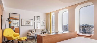 Renaissance Paris Republique Hotel
