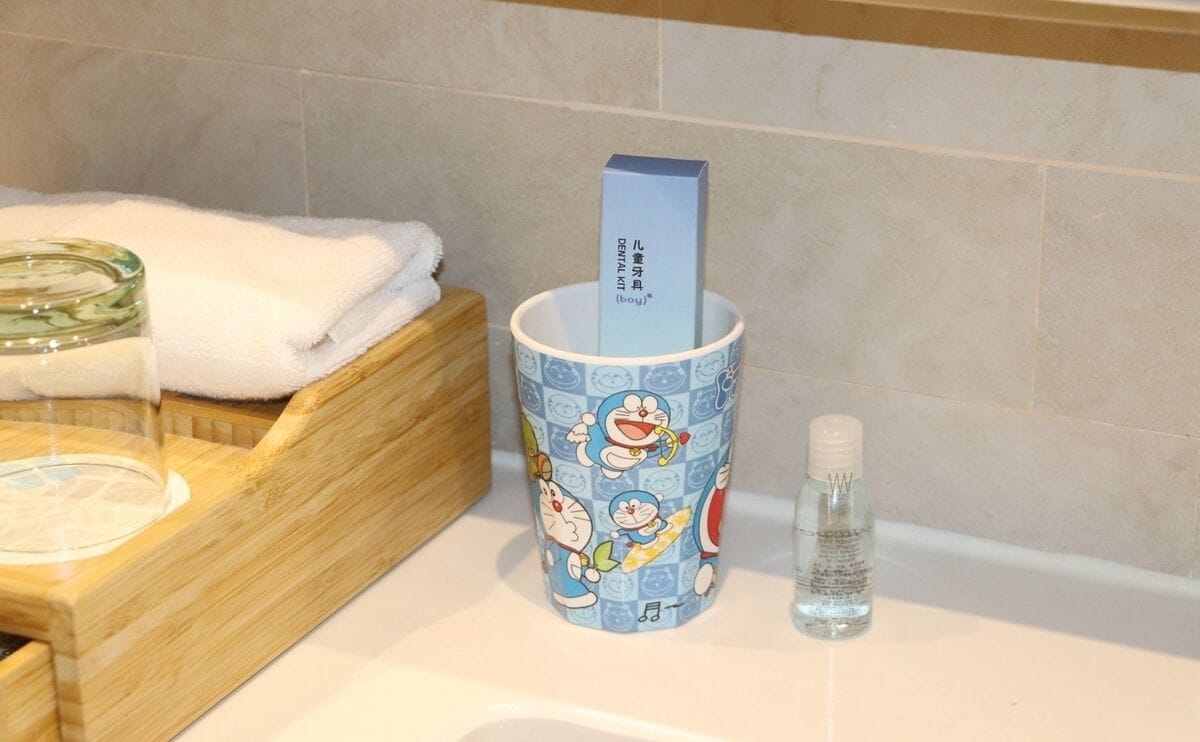 suite, 1 bedroom | bathroom | shower, rainfall showerhead, free toiletries, slippers