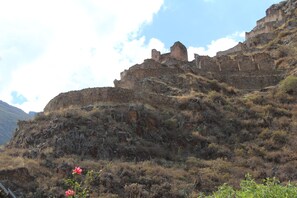 Mountain view - Las Portadas (Ollantaytambo)