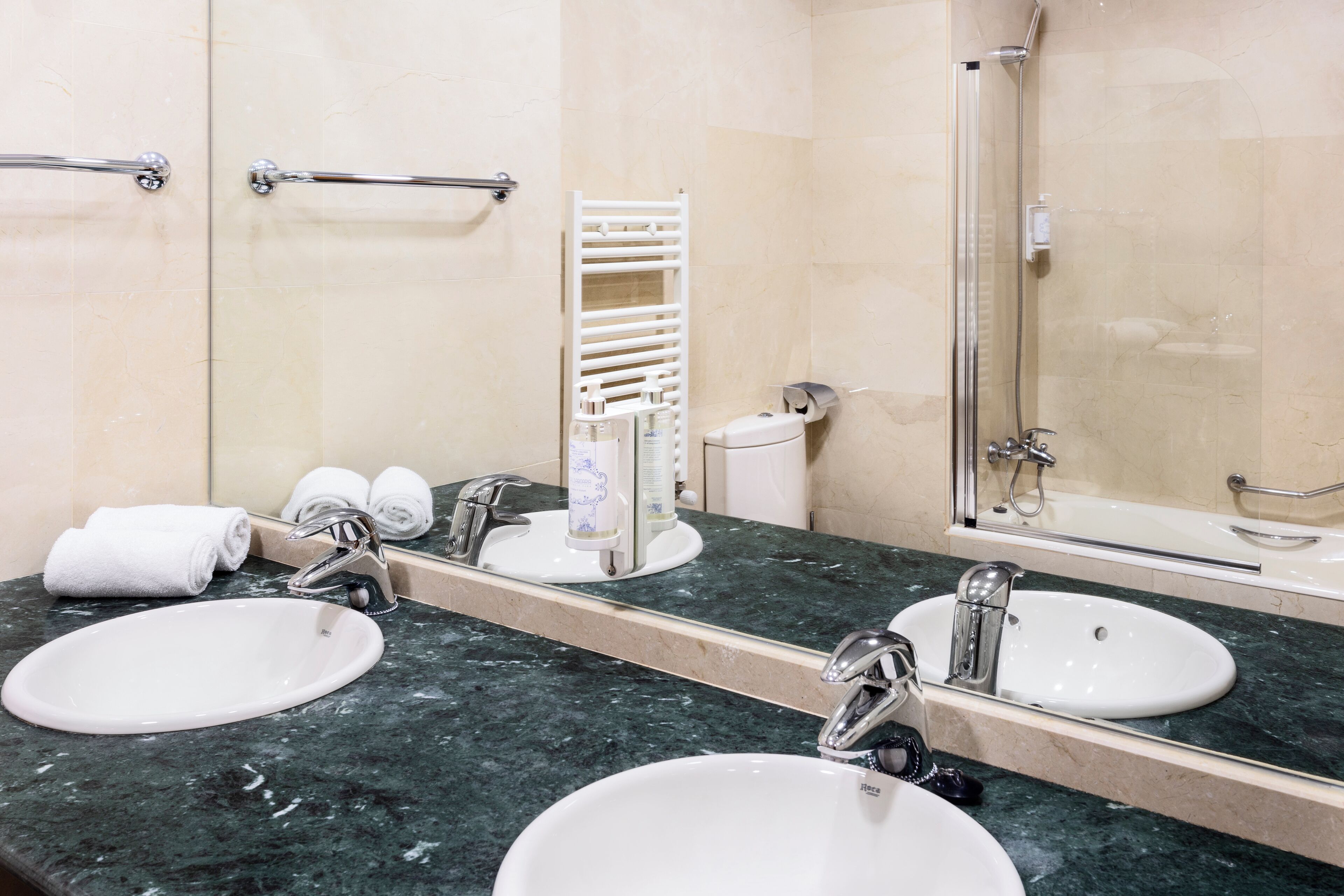 Foto - B&B HOTEL Madrid Aeropuerto T4