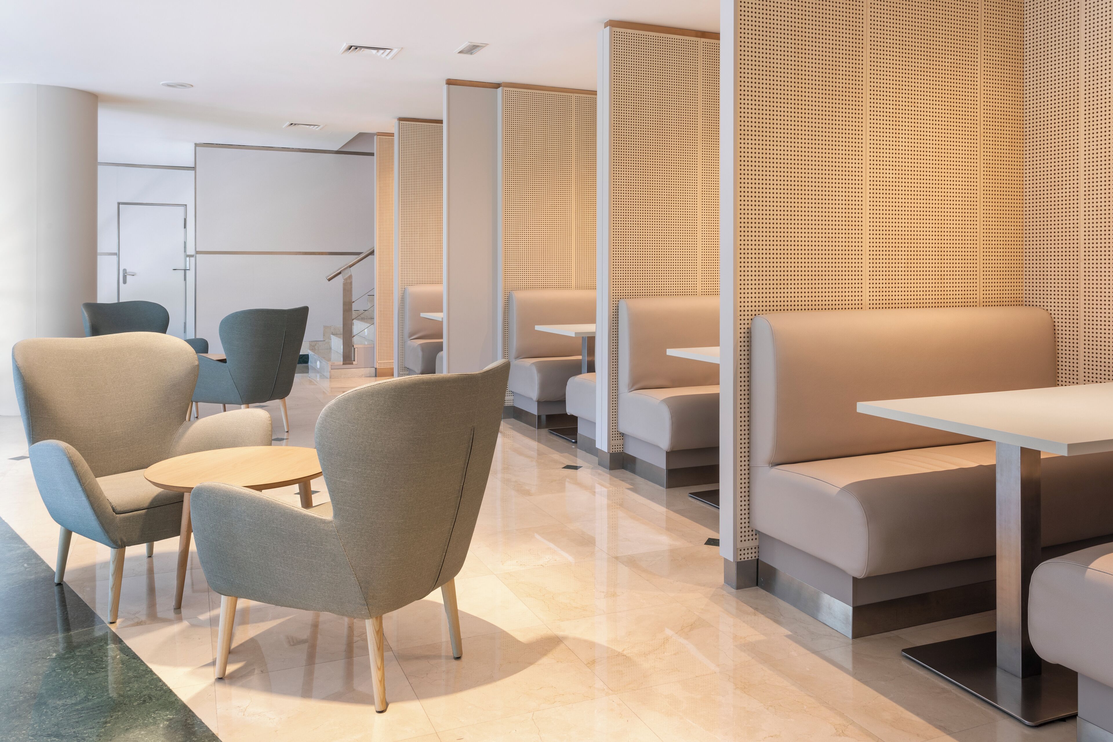 Photo - B&B HOTEL Madrid Aeropuerto T4