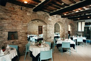 Se sirven almuerzos y cenas