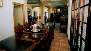 In-room dining - The Manor (Calvi)