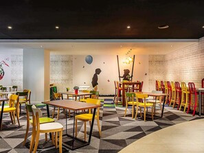 Breakfast, lunch and dinner served  - Ibis Styles Brisbane Elizabeth Street (Brisbane)