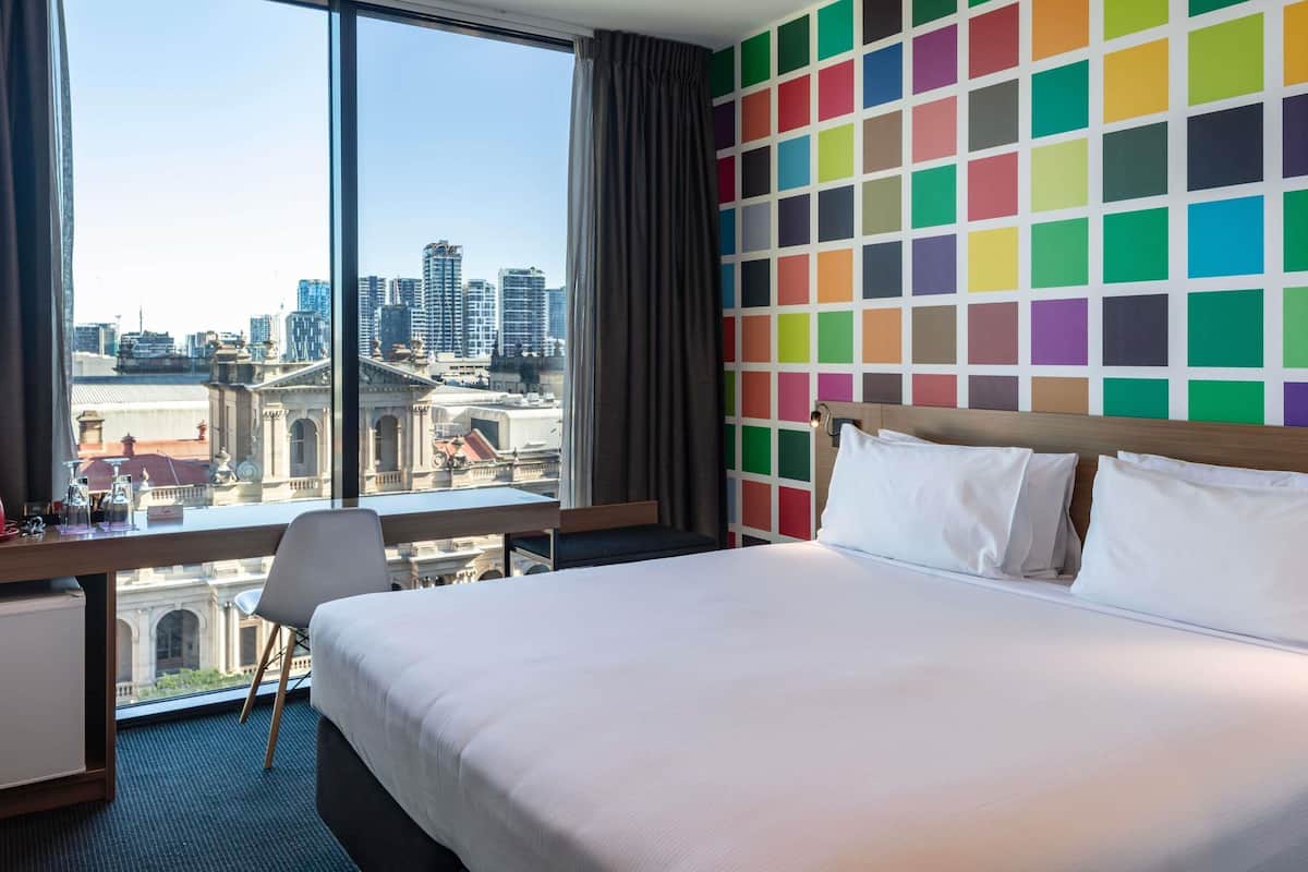 In-room safe, desk, soundproofing, iron/ironing board