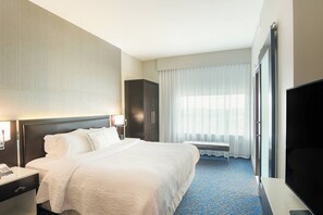 Pillow-top beds, desk, laptop workspace, iron/ironing board - SpringHill Suites by Marriott Fort Worth Fossil Creek (Fort Worth)
