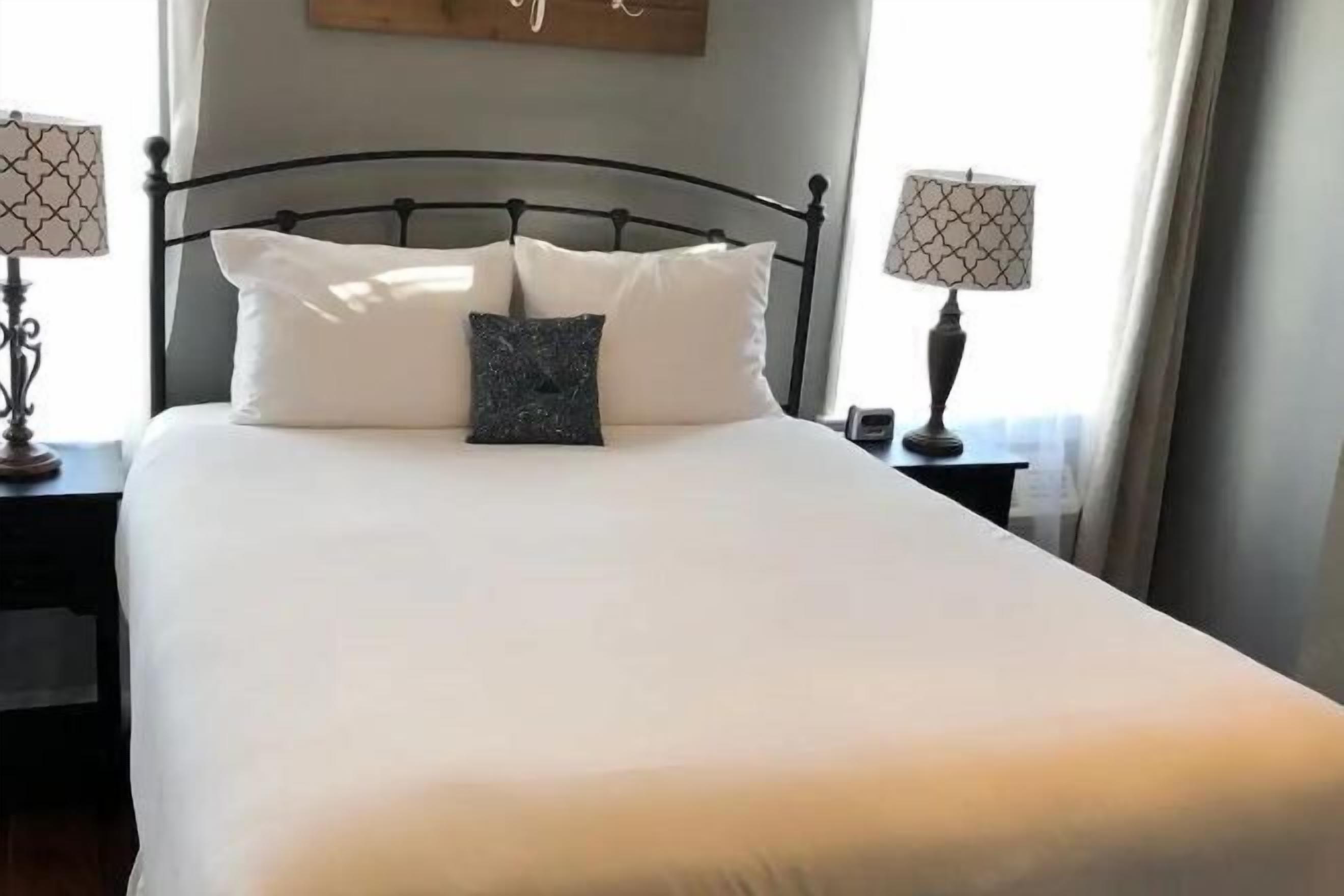 Roupas de cama antialérgicas, cofres nos quartos