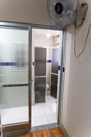 Free WiFi, bed sheets - Solar Hostel Beach Copacabana (Rio de Janeiro)