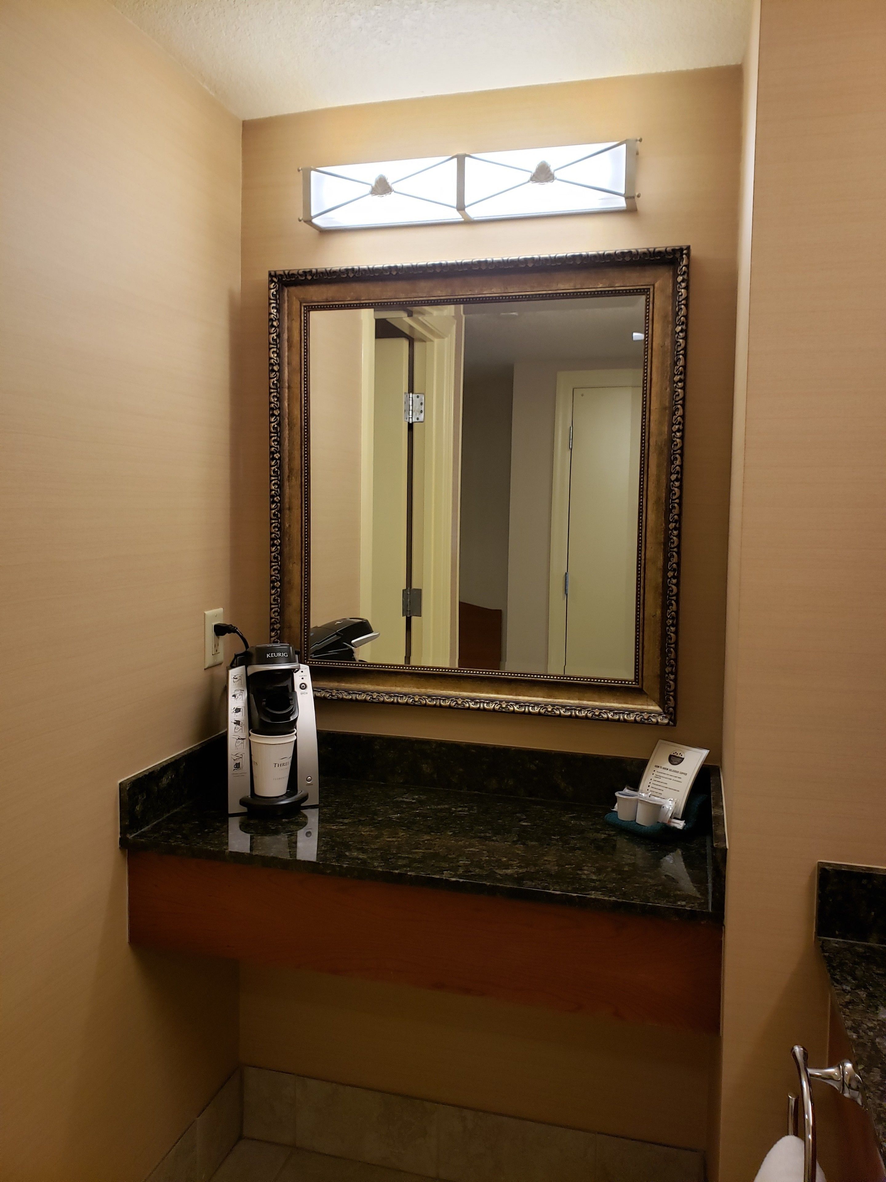 deluxe double room | bathroom | free toiletries, hair dryer, towels