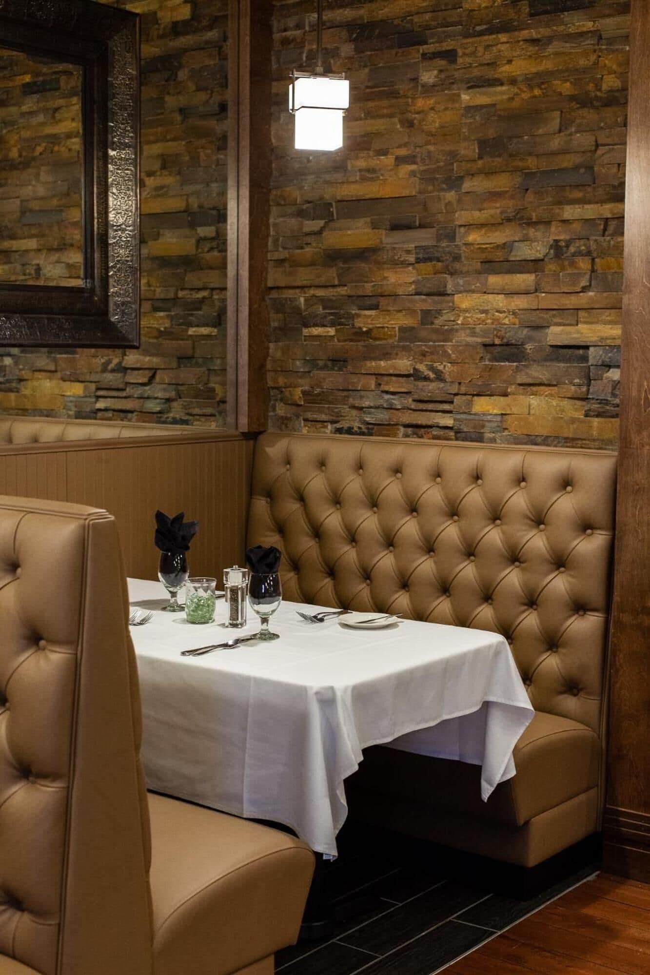 3 restaurants, breakfast, lunch, dinner served; American cuisine 