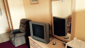 Double Room, 2 Double Beds | Free WiFi - Relax Inn Goldthwaite (Goldthwaite)