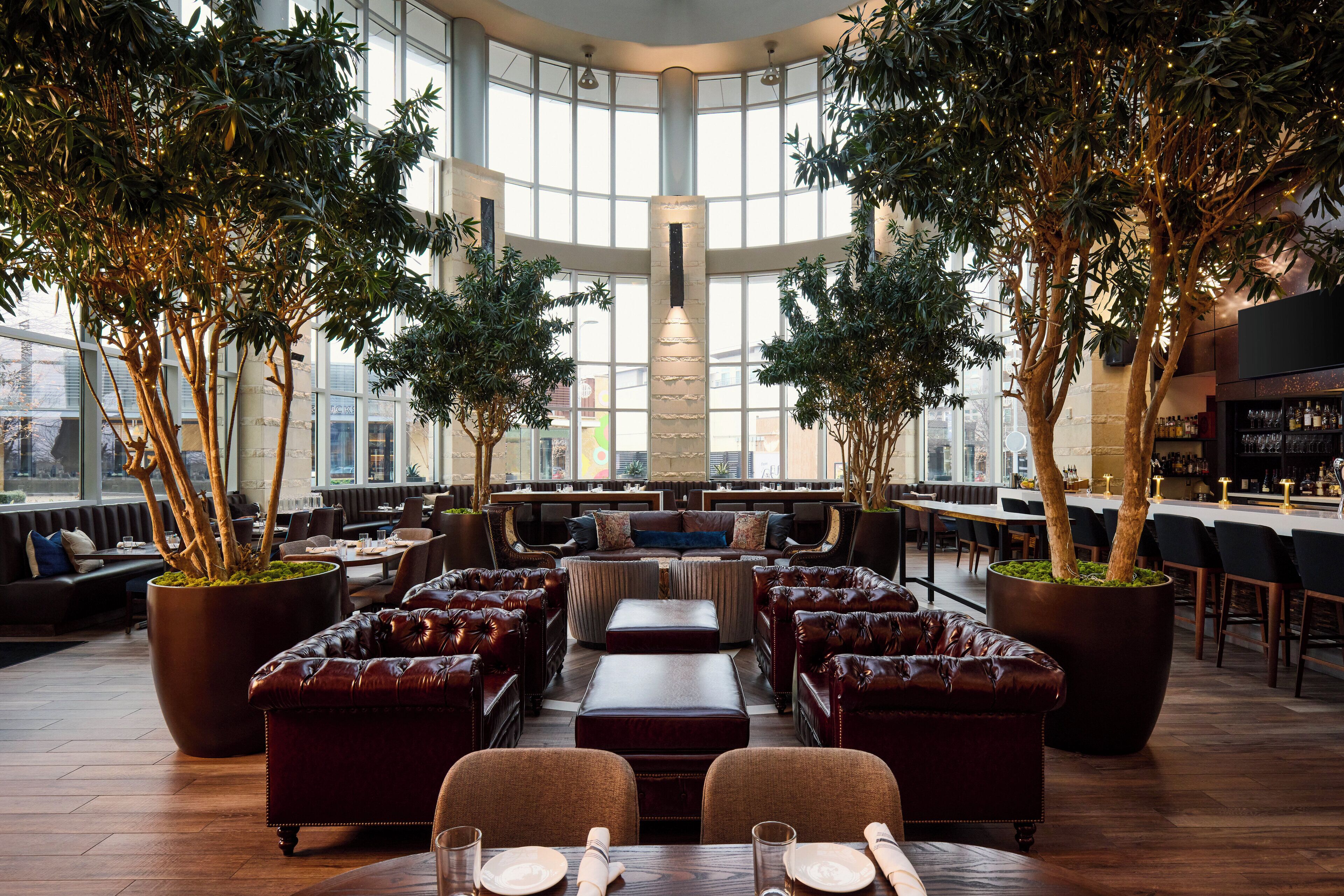 Breakfast, dinner, brunch served; American cuisine 