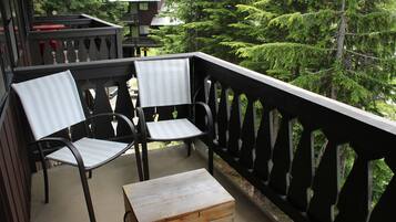 522 Standard 1 Bedroom Unit | Balkon