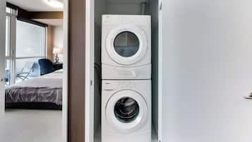 Condo, 1 Queen Bed with Sofa bed, Balcony, City View | Laundry