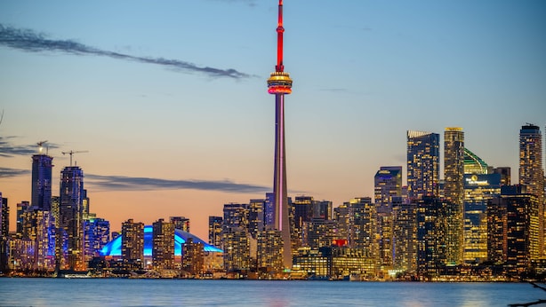 Exterior - Spectacular Views Apartments (Toronto)