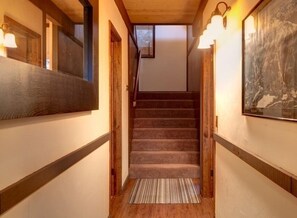 House, 2 Bedrooms, Mountain View, Mountainside | 2 bedrooms, WiFi (free), individually decorated, individually furnished