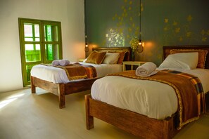 Triple Room, Shared Bathroom | Individually decorated, individually furnished, free cots/infant beds - Niños Hotel Fierro (Cusco)