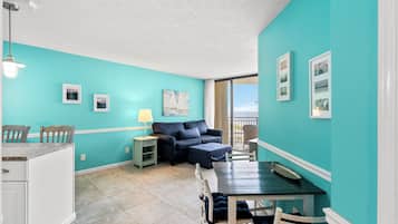Appartamento Basic, 1 camera da letto, balcone, vista oceano parziale (1603) | Pasti in camera