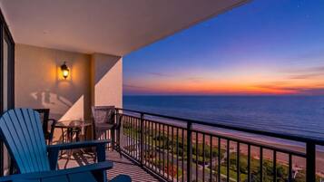 Condo, 1 Bedroom, Balcony, Oceanfront (1713) | Balcony