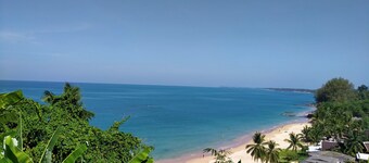 Khaolak C-nior Bungalows