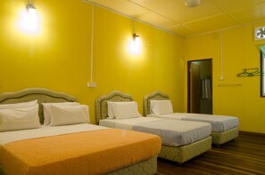 Signature Cabin, Natural View | Premium bedding, desk