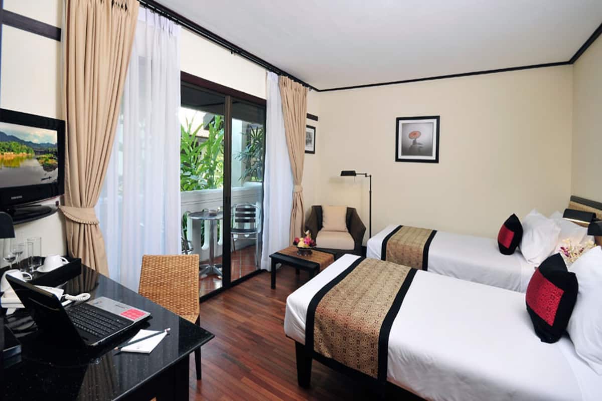 1 habitación y minibar con artículos gratuitos