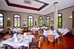 Free buffet breakfast - Ansara Hotel (Vientiane)