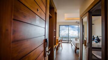 Deluxe Double or Twin Room, Sea View | Minibar, in-room safe, desk, free WiFi