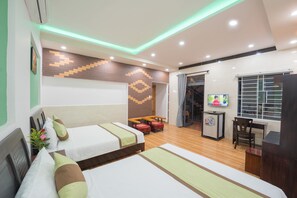 Minibar, in-room safe, desk, free WiFi - Countryside Moon Homestay (Da Nang)