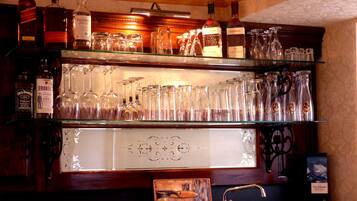 Bar (in der Unterkunft)