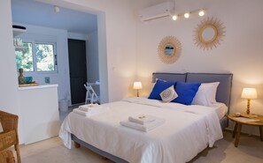 Decoración personalizada, escritorio y sistema de insonorización 