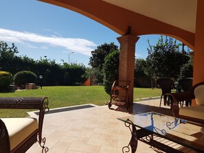 Terrace/patio - B&B Sedici Pini (Pomezia)