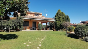 Property grounds - B&B Sedici Pini (Pomezia)