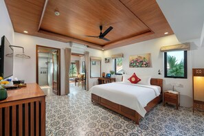 Studio – superior (Rose) | Minibar, safe på rommet, skrivebord og skrivebord for bærbar PC