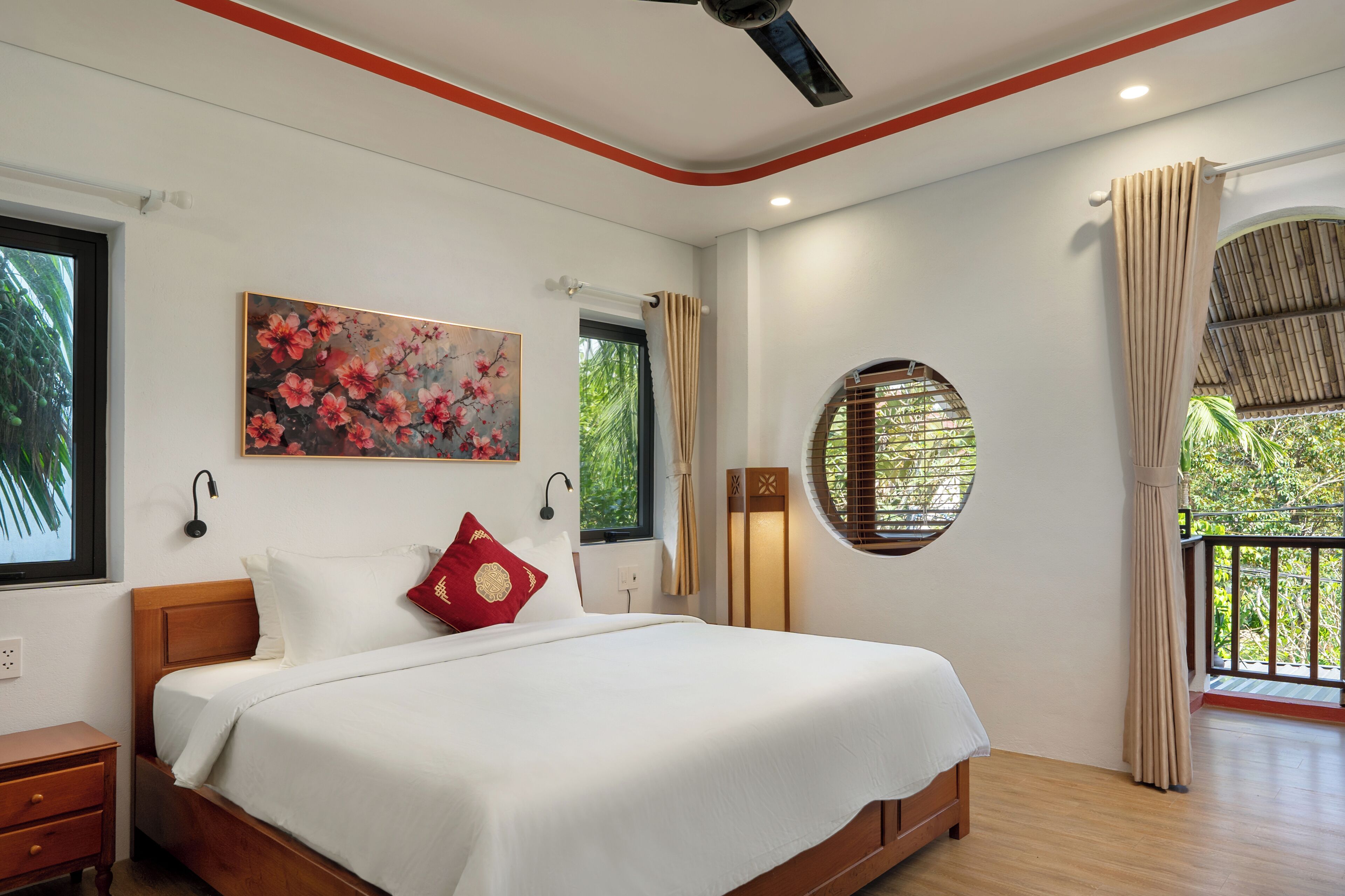 Dobbeltrom – deluxe (Cherry) | Minibar, safe på rommet, skrivebord og skrivebord for bærbar PC