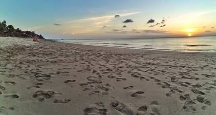 Marina Hut Guest House