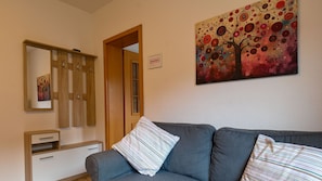 Comfort-Apartment, eigenes Bad, Blick auf den Innenhof | Lounge