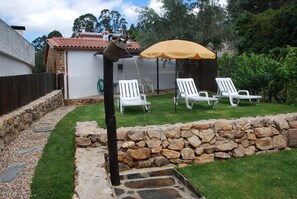Outdoor pool, pool loungers - Casas no Terreiro (Penacova)
