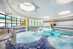 Bain à remous intérieur