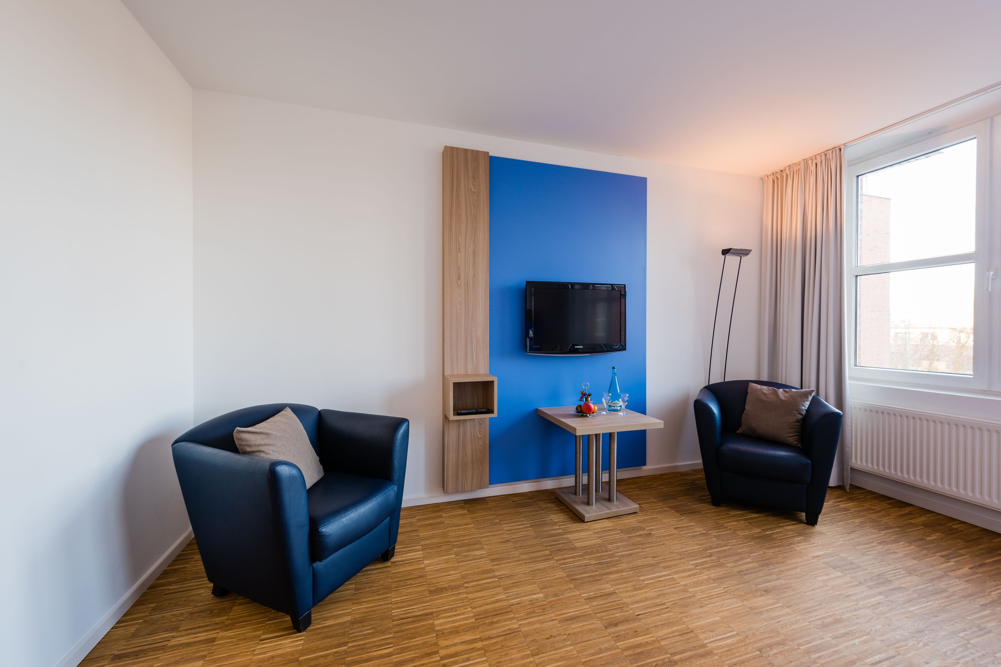 standard room | hypo-allergenic bedding, desk, blackout curtains, free wifi