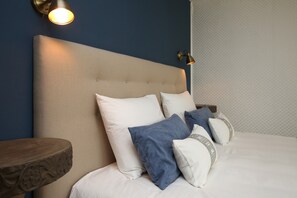 Classic Double or Twin Room, Garden View, Garden Area | Minibar, in-room safe, individually decorated, individually furnished - Bed & Breakfast Het Dijkhuis Eersel (Eersel)